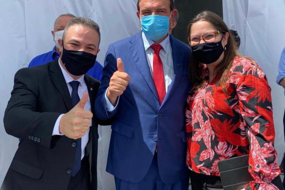 Rede de Farmácias São João inaugura loja n° 900 com a presença de autoridades