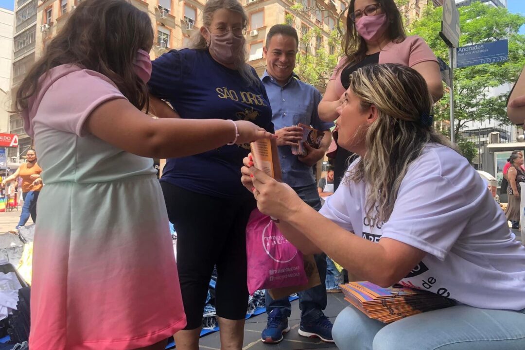 Divulgação de livro sobre prevenção ao abuso sexual infantil é promovida na Capital