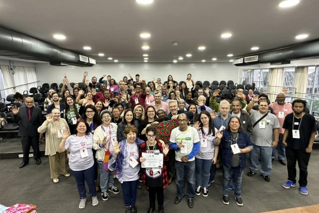 Seminário Construindo pontes, estreitando laços – conversando sobre a Esquizofrenia