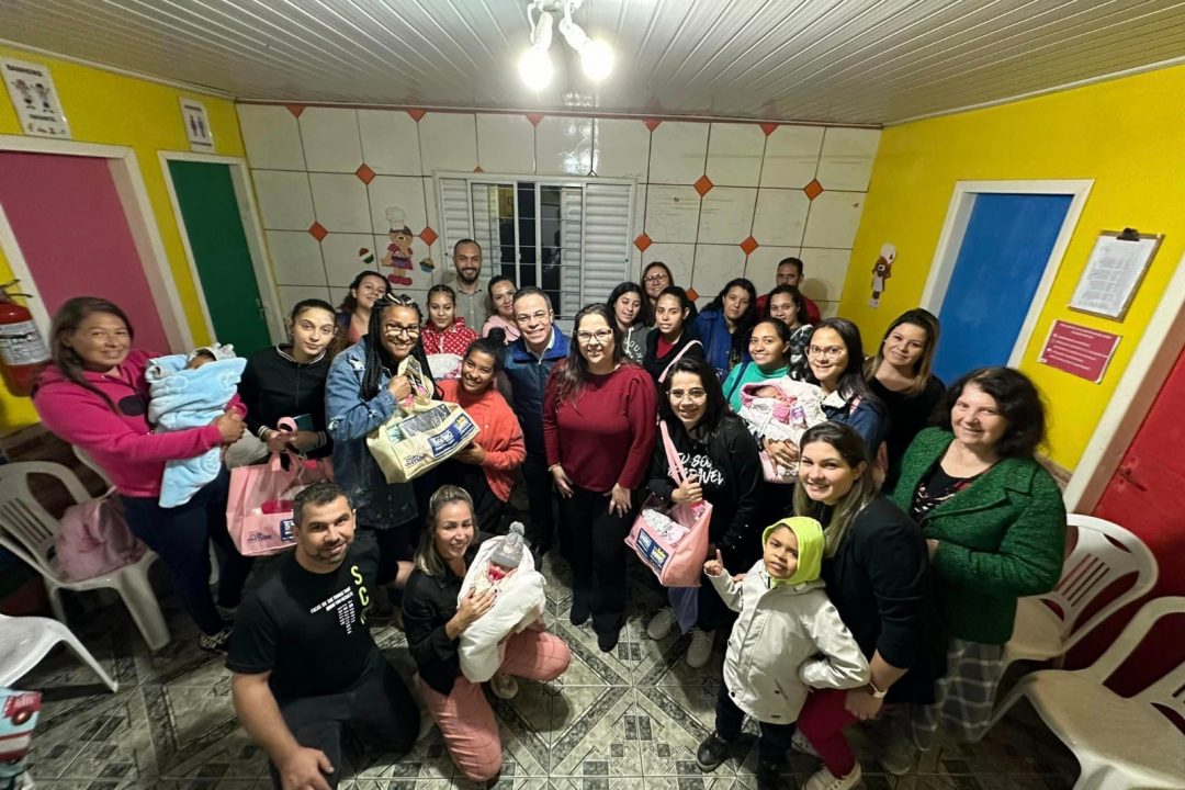 3ª edição do Projeto Colo de Mãe é concluída na Lomba do Pinheiro