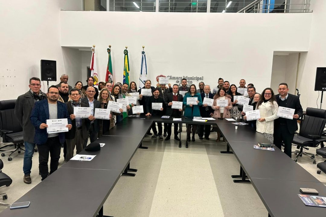 Pastores são homenageados na Câmara de Vereadores
