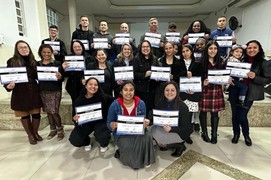 Vereadora Psicóloga Tanise Sabino realiza 16ª edição do “Acerte no Currículo e na Entrevista”, na Lomba do Pinheiro