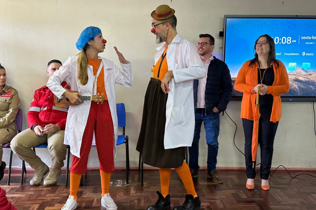 Tanise Sabino promove a discussão da prevenção de queimaduras entre jovens