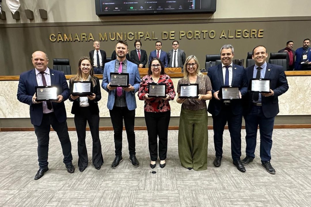 Vereadora Psicóloga Tanise Sabino é homenageada por sua atuação na Câmara de Vereadores de Porto Alegre