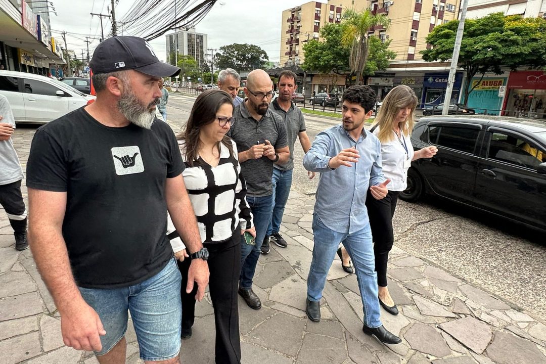 Tanise Sabino realiza visita técnica com Secretaria de Mobilidade Urbana na Av. Assis Brasil