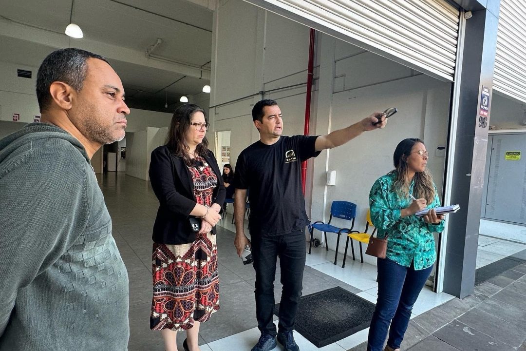 Vereadora Psicóloga Tanise Sabino visita a Escola Cristã da Brasa