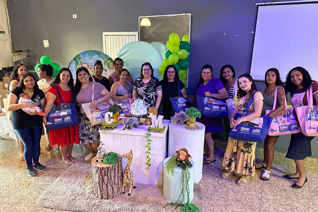 Sexta edição do Projeto Colo de Mãe é realizada no Partenon