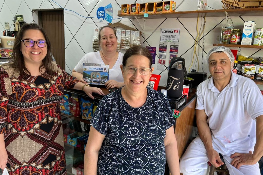 Trilhando o caminho da Gratidão: A Vereadora Tanise Sabino na Zona Norte