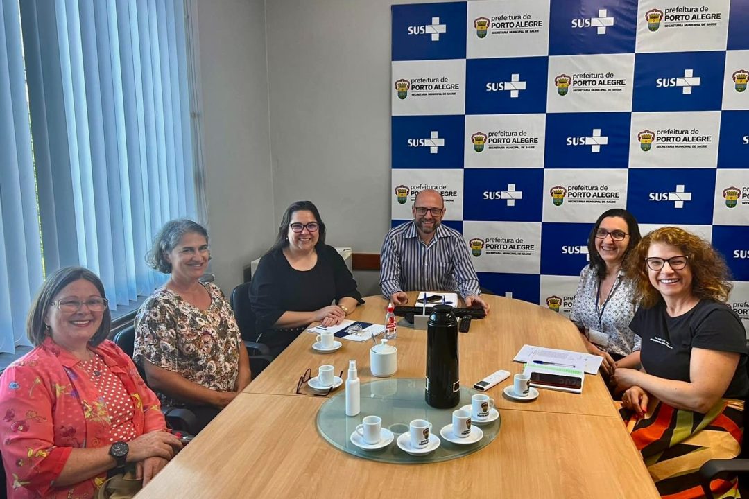 Vereadora articula parceria inovadora entre CVV e Secretaria Municipal de Saúde