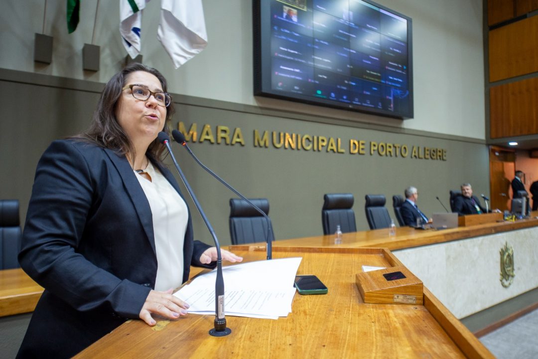 Dia da conscientização do Transtorno do Espectro Autista é discutido em tribuna