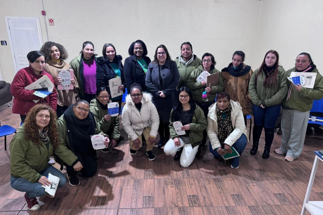 Palestra sobre autismo promove conscientização entre educadoras no Lar Esperança