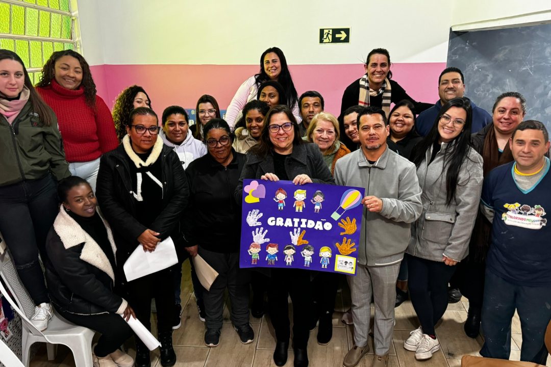 Escola de Educação Infantil Colorindo Meu Dia promove palestra sobre resiliência para educadoras
