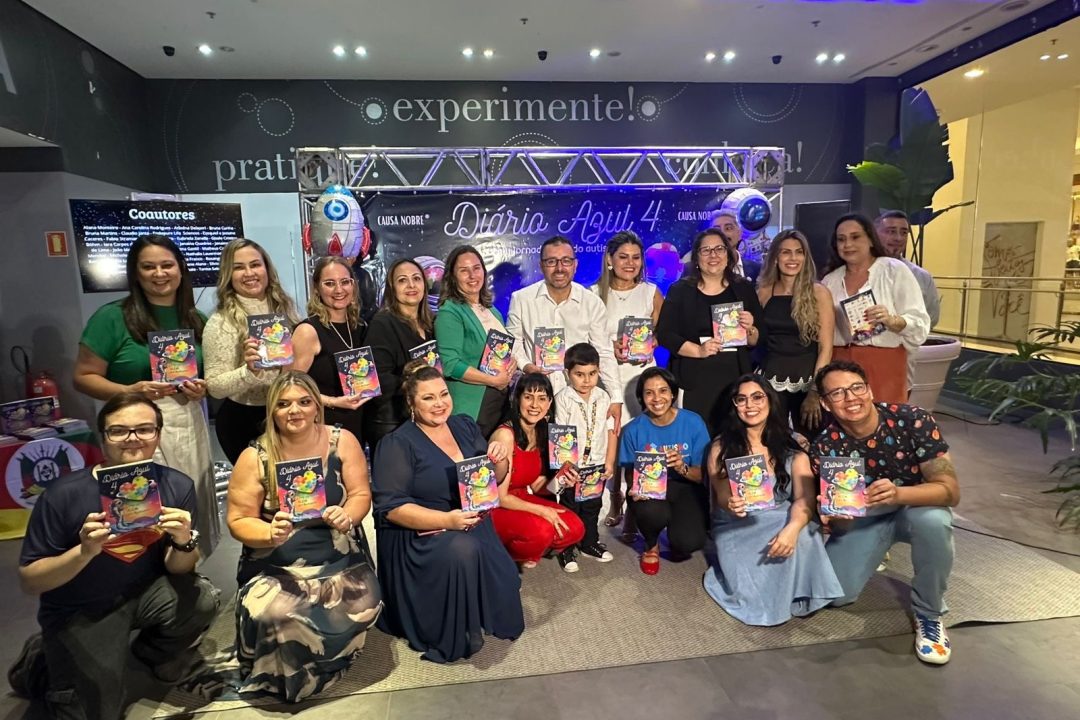 Tanise Sabino participa&nbsp;do lançamento do livro&nbsp;como coautora do&nbsp;“Diário Azul 4 – Uma jornada Além do Autismo”