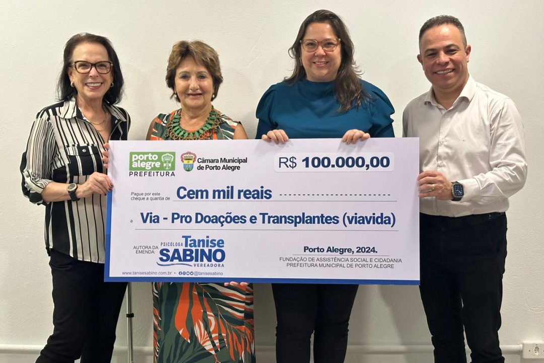 Tanise Sabino entrega emenda de 100 mil reais para a Via Vida