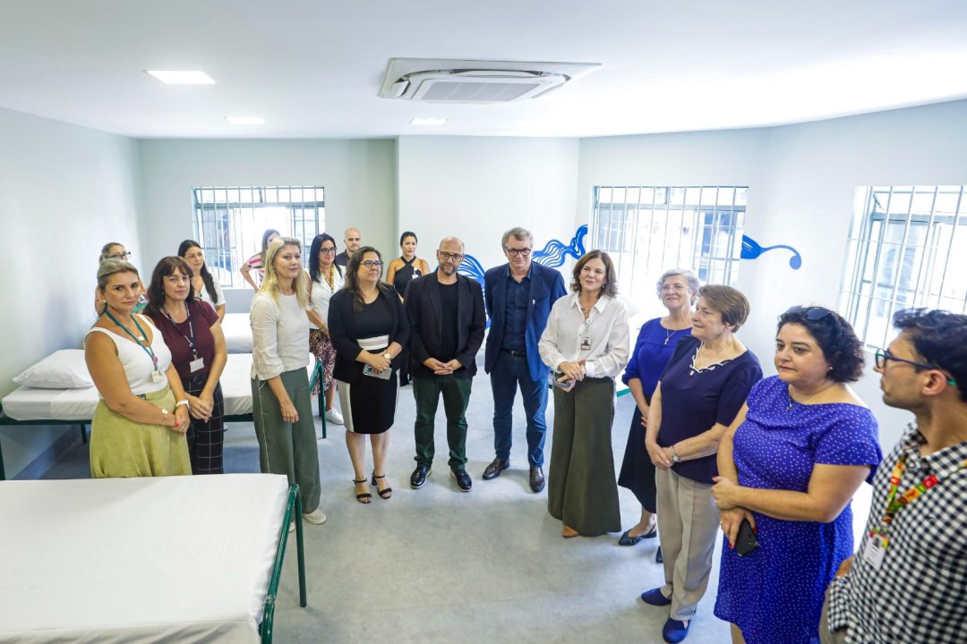 Vereadora Tanise Sabino participa da reinauguração de dois serviços de saúde mental afetados pela enchente em Porto Alegre