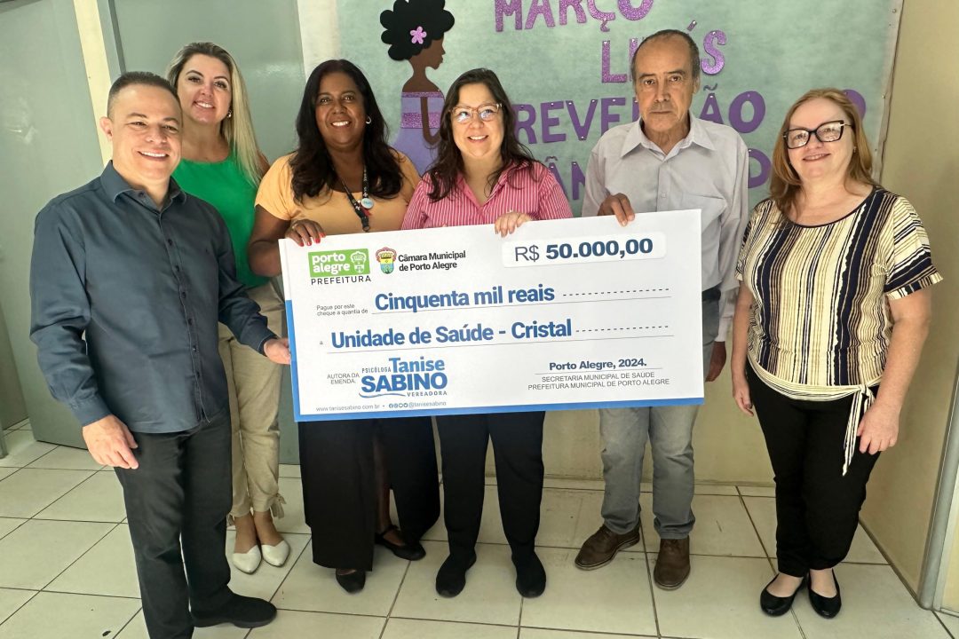 Vereadora Psicóloga Tanise Sabino formaliza entrega de emenda para a Unidade de Saúde Cristal