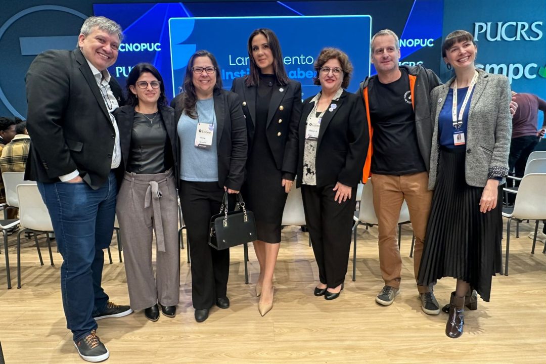 Saúde mental e inovação: Vereadora Psicóloga Tanise Sabino  prestigia lançamento do Instituto Beelab no Tecnopuc