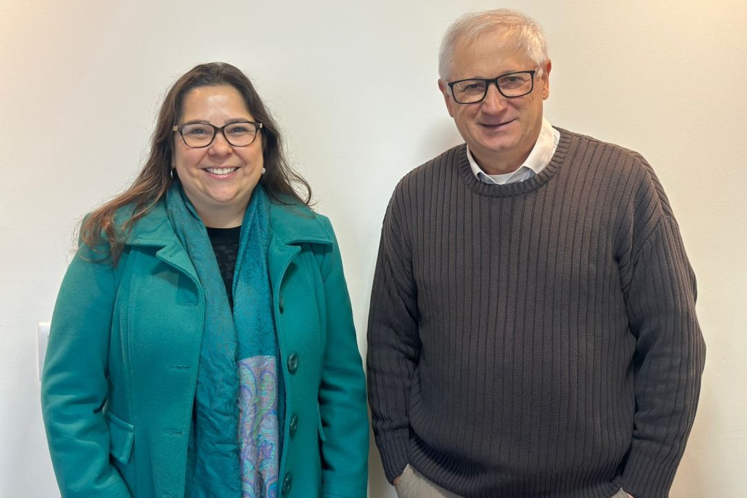 Vereadora Tanise Sabino realiza visita institucional à ABRH e propõe homenagem à entidade que marcou sua trajetória