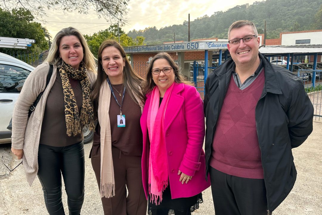 Rede Calábria recebe vereadora Tanise Sabino para apresentar ações de acolhimento e inclusão social