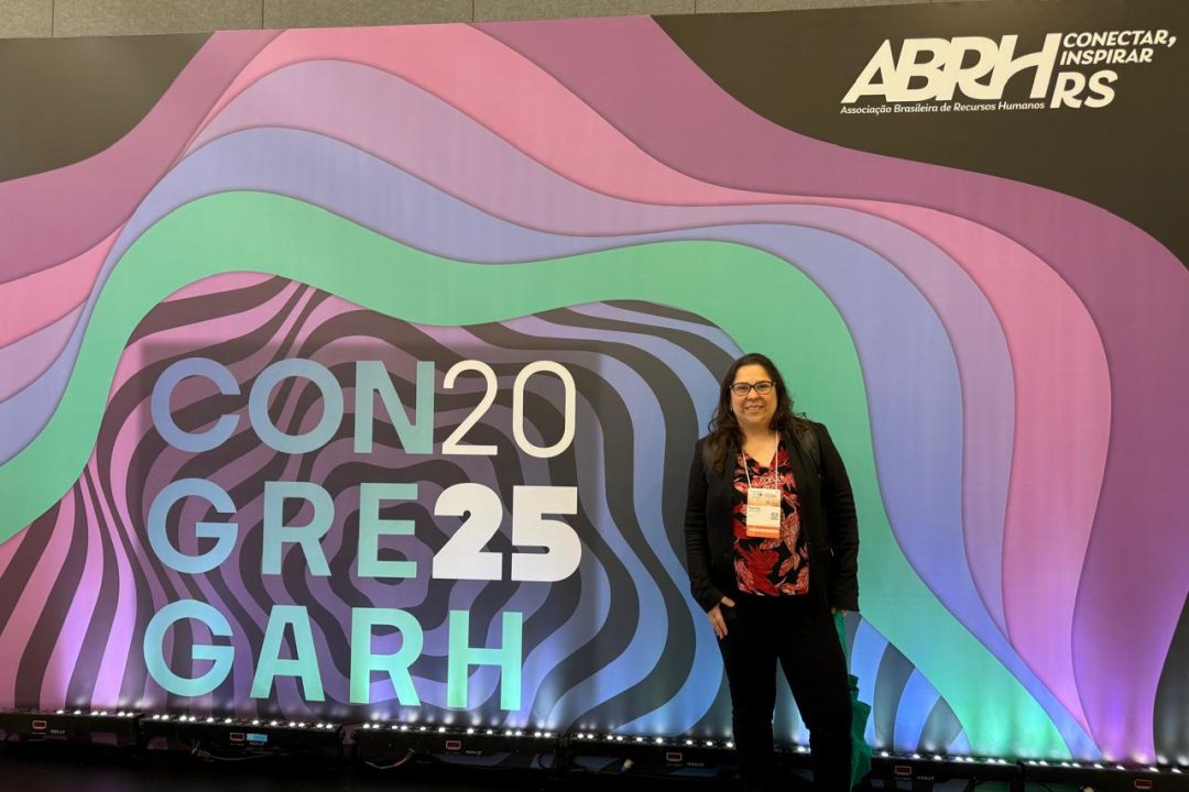 Vereadora Tanise Sabino participa do CONGREGARH 2025 da ABRH-RS