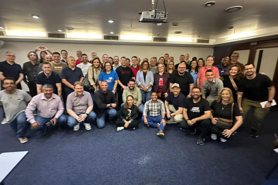 Entre a urna e a vida: palestra aborda saúde mental na política e mobiliza lideranças do MDB em Porto Alegre