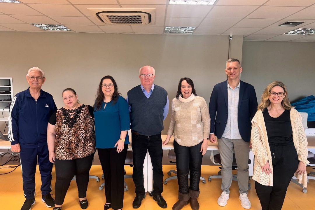 Vereadora Psicóloga Tanise Sabino palestra no CPPC sobre fé, saúde mental e políticas públicas