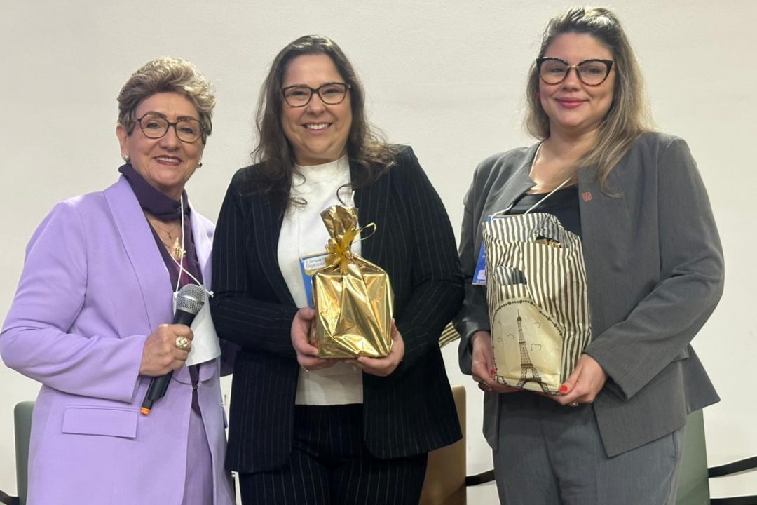 Tanise Sabino fala sobre saúde mental e políticas públicas na X Jornada de Psicologia Organizacional do IDG