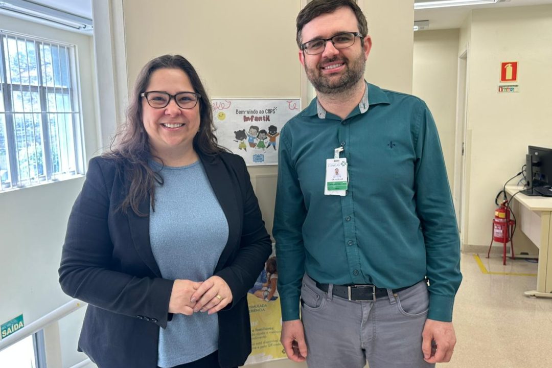 Tanise Sabino visita CAPSi Supimpa