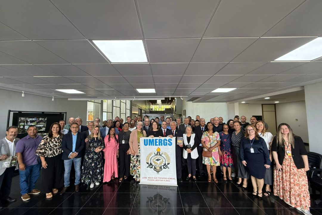 Exposição celebra 30 anos da UMERGS