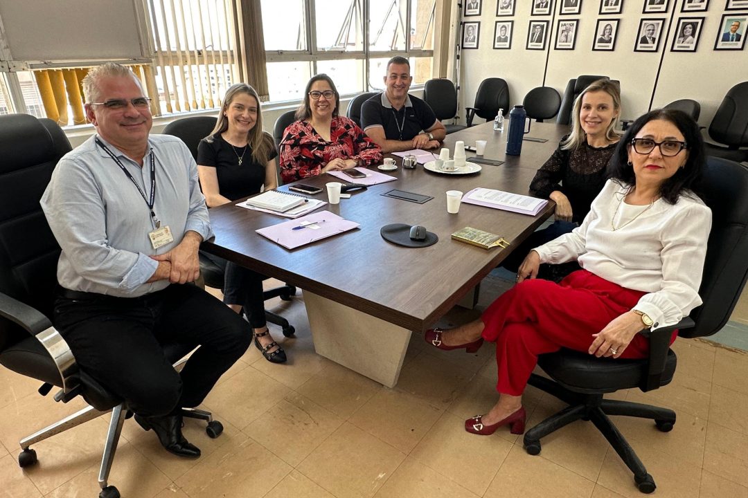 Vereadora Psicóloga Tanise Sabino promove parceria entre o Hospital Presidente Vargas e psicólogas especialistas em autismo