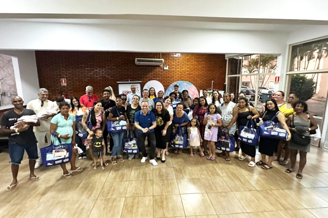 Projeto Colo de Mãe finaliza o ano com 12 edições realizadas