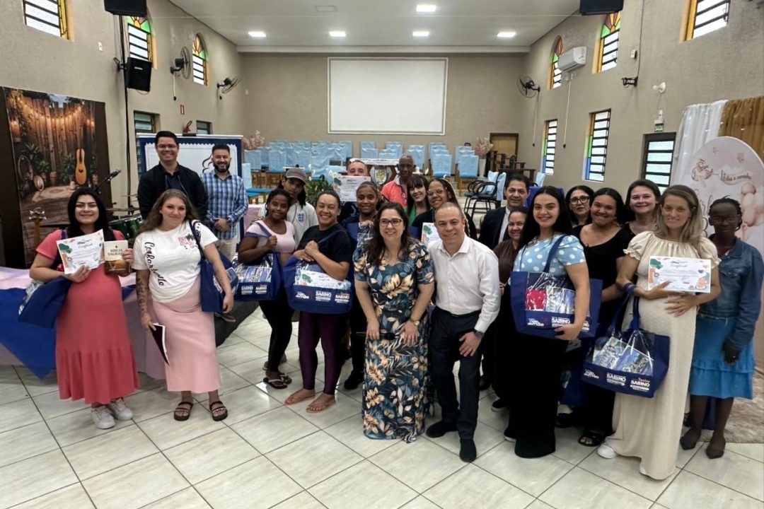 Projeto Colo de Mãe chega a 11ª edição