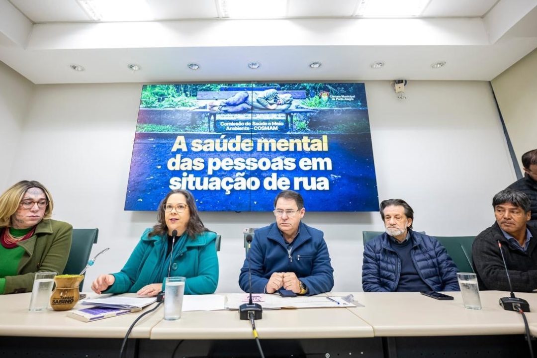 Cosmam debate saúde mental da população em situação de rua