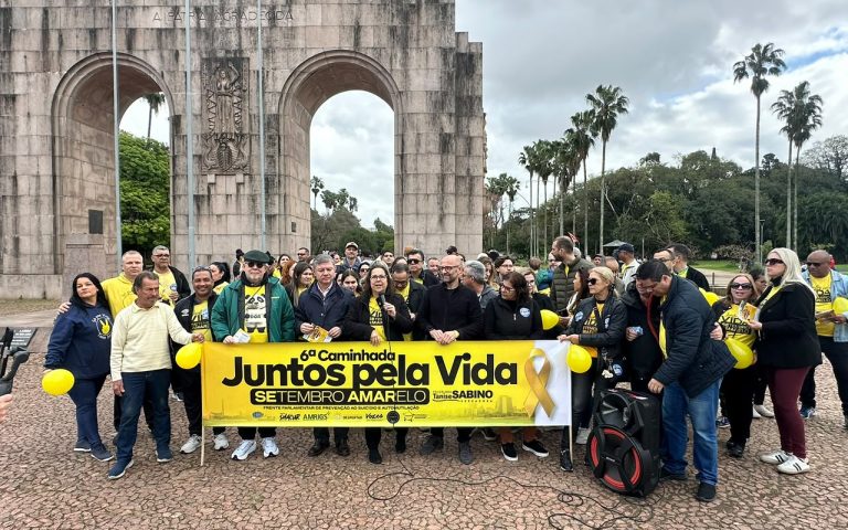 Porto Alegre realiza 6ª Caminhada do Setembro Amarelo pela prevenção ao suicídio