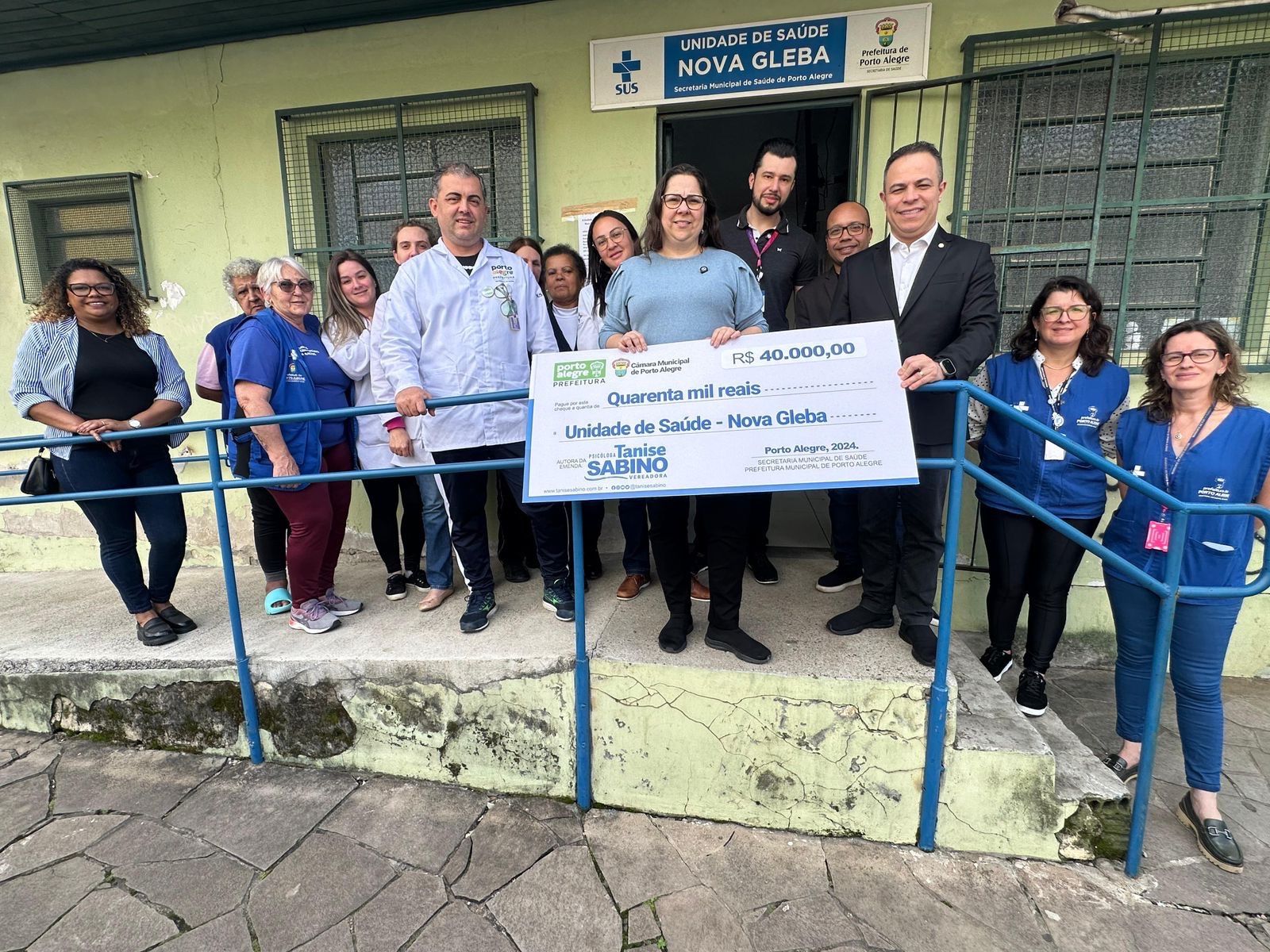 Vereadora Psicóloga Tanise Sabino entrega emenda de R$ 40 mil à Unidade de Saúde Nova Gleba no bairro Santa Rosa de Lima
